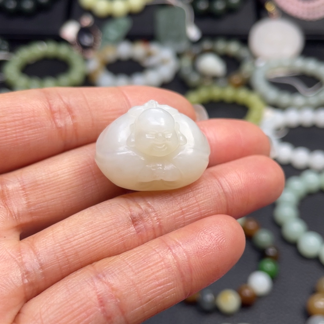 和田玉未镶嵌手链