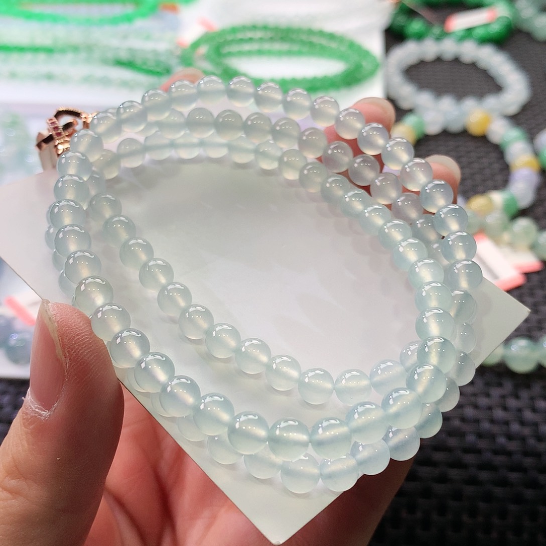 翡翠手链未镶嵌翡翠