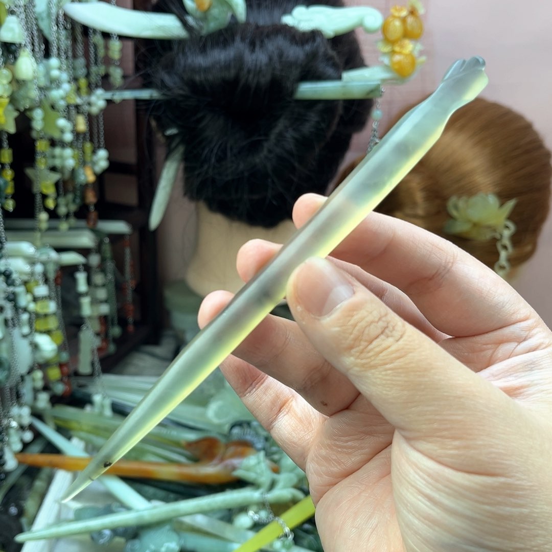 蛇纹石玉发饰未镶嵌长度16厘米左右