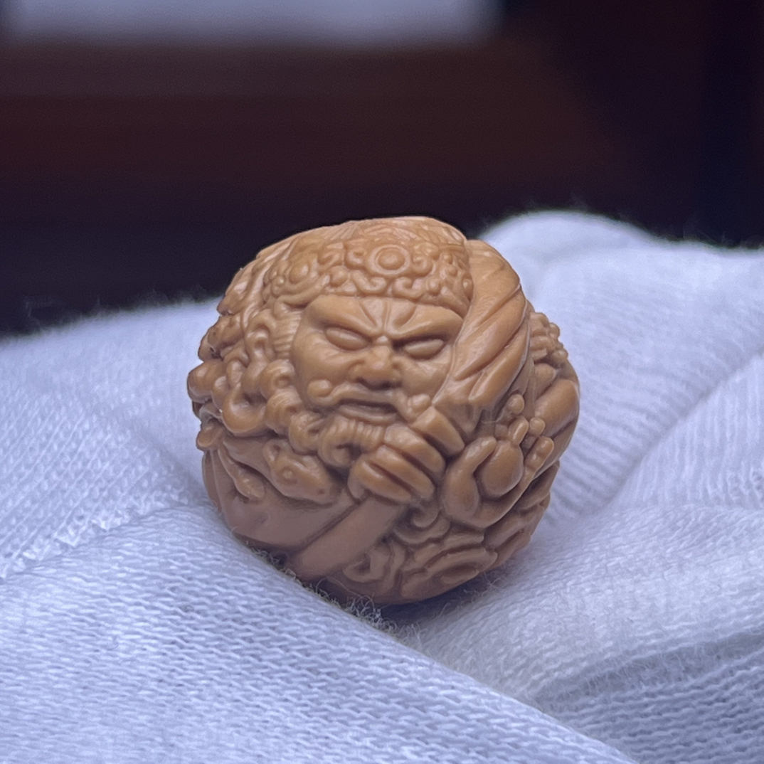 【精工多闻天王】尺寸17-18左右猴头核桃雕刻全品有正常封口线