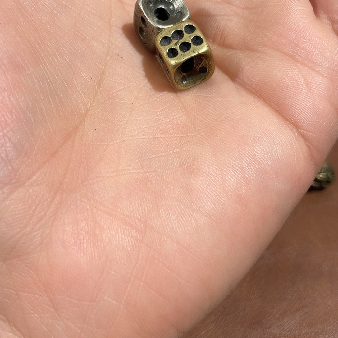 薑***有东西很好看很好看