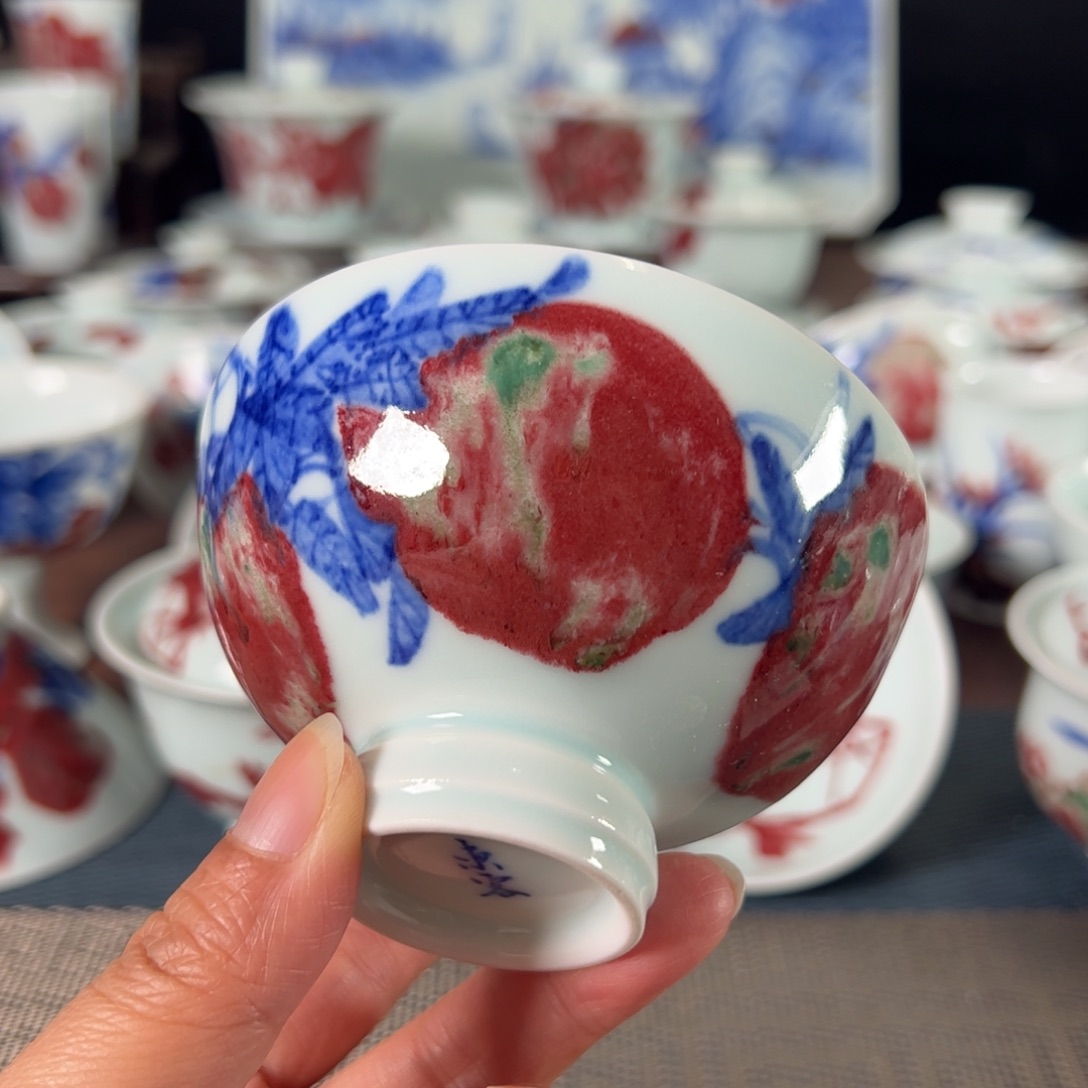 杯原矿青花釉里红瓷器