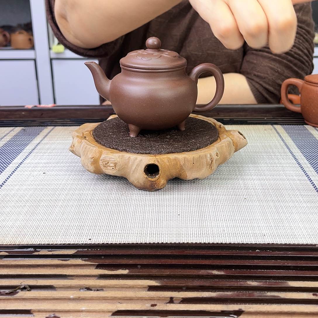 紫砂茶壶宜兴紫砂老紫泥180c c