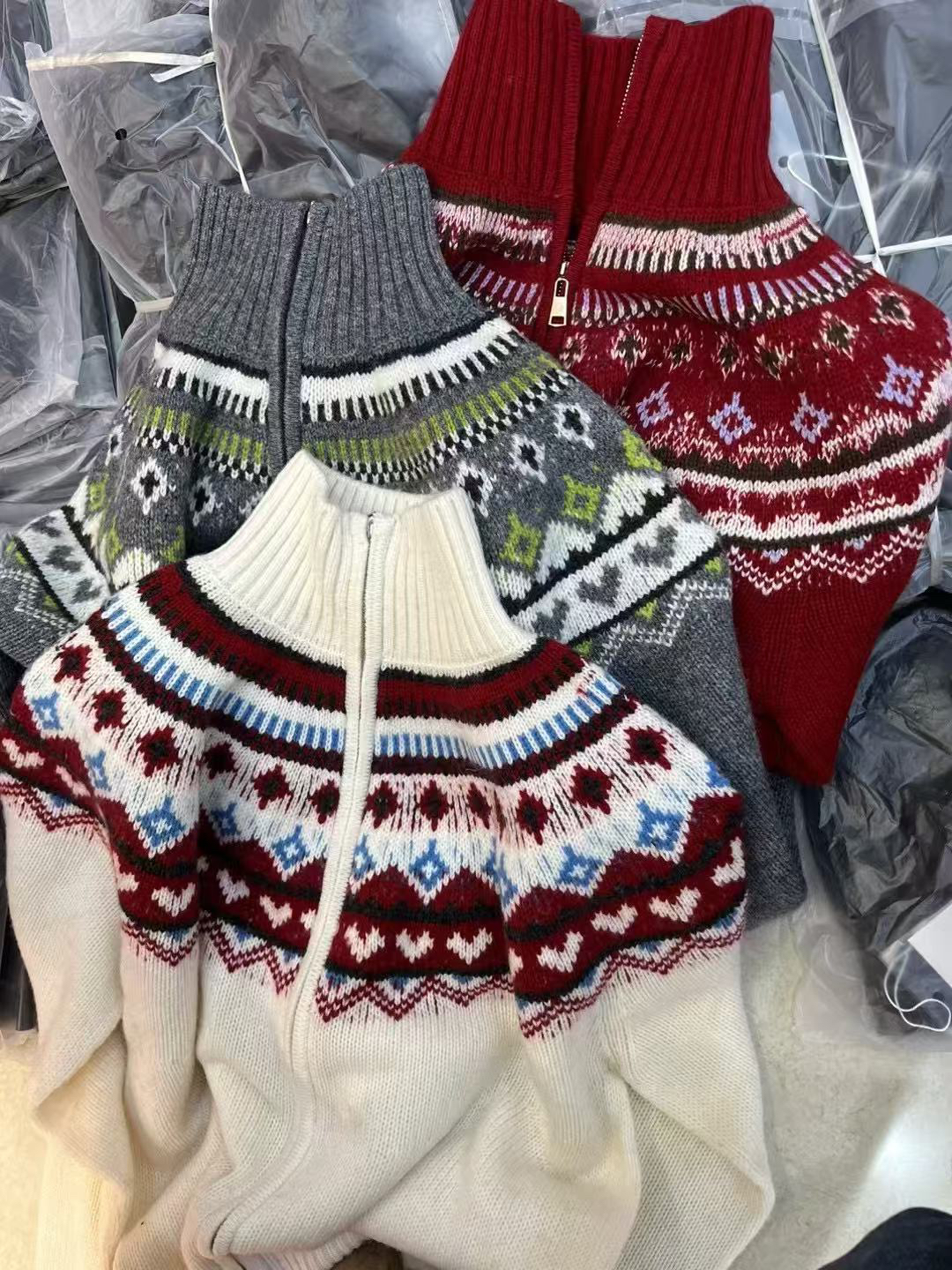 红红家时尚百搭毛衣