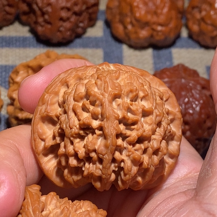 玉***风吊坠文玩核桃核桃