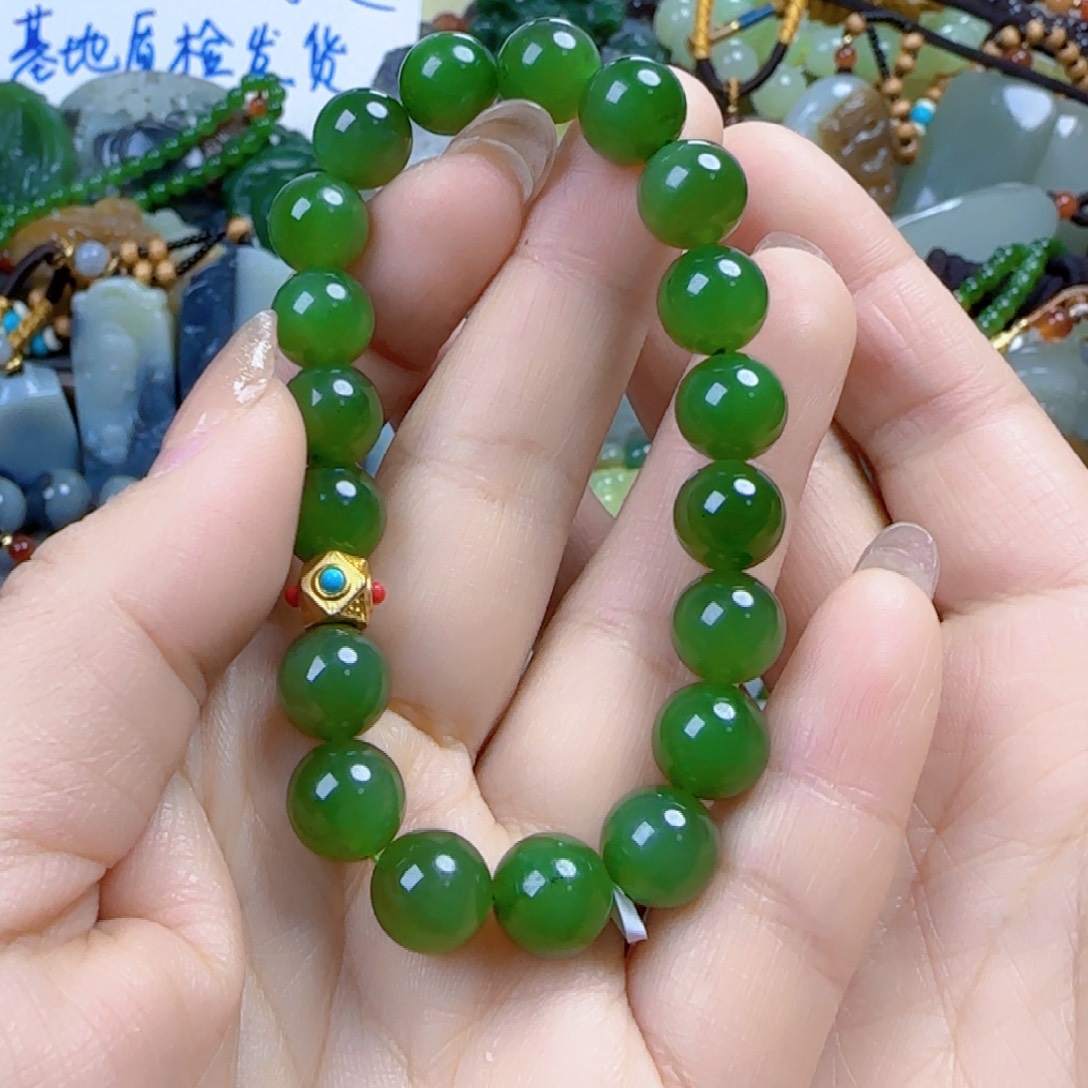 曾***经和田玉未镶嵌颈饰