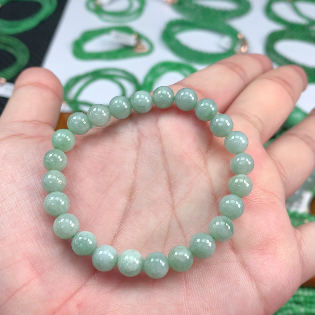 翡翠手链未镶嵌翡翠