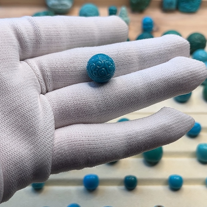 绿松石绿松石未镶嵌