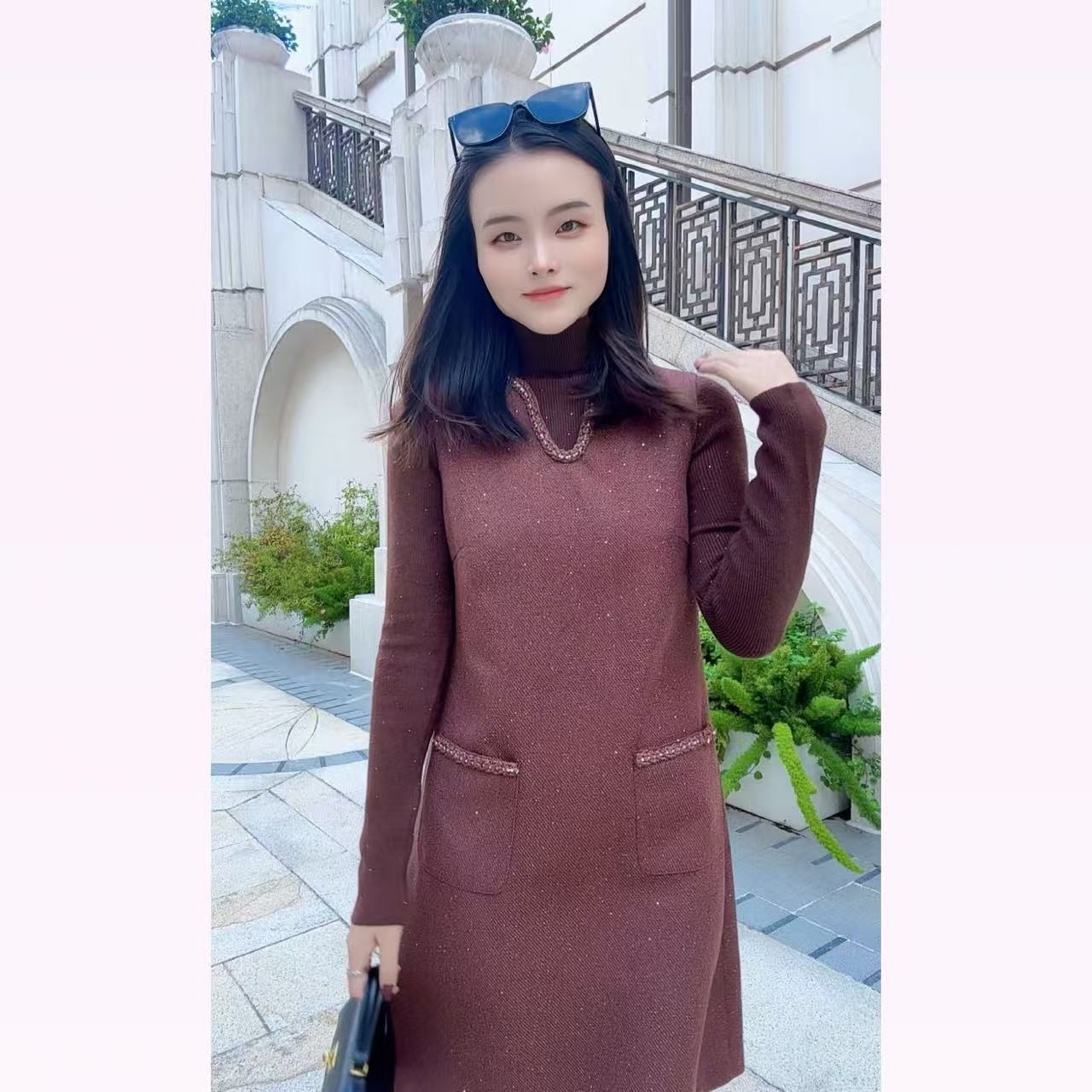 秋冬新款V领无袖亮片编织小香风气质马甲款显瘦连衣裙