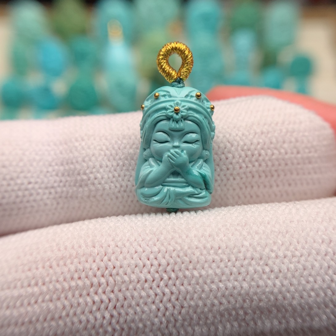 绿松石配饰未镶嵌