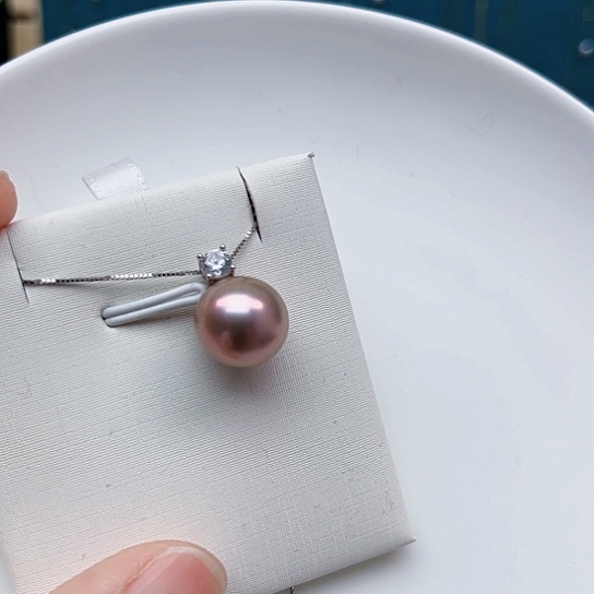 淡水珍珠吊坠(赠链)未镶嵌