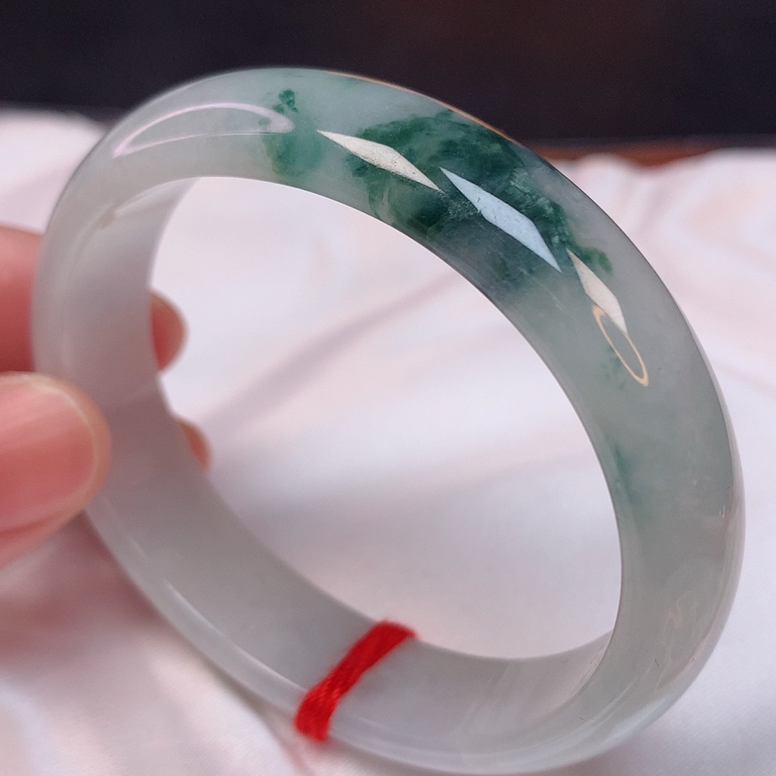 翡翠手镯（贵妃镯）未镶嵌54+