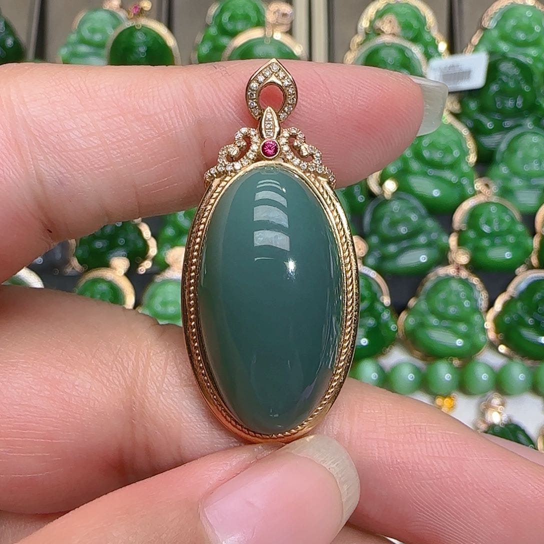 和田玉（碧玉）吊坠(不含链)18K金镶嵌