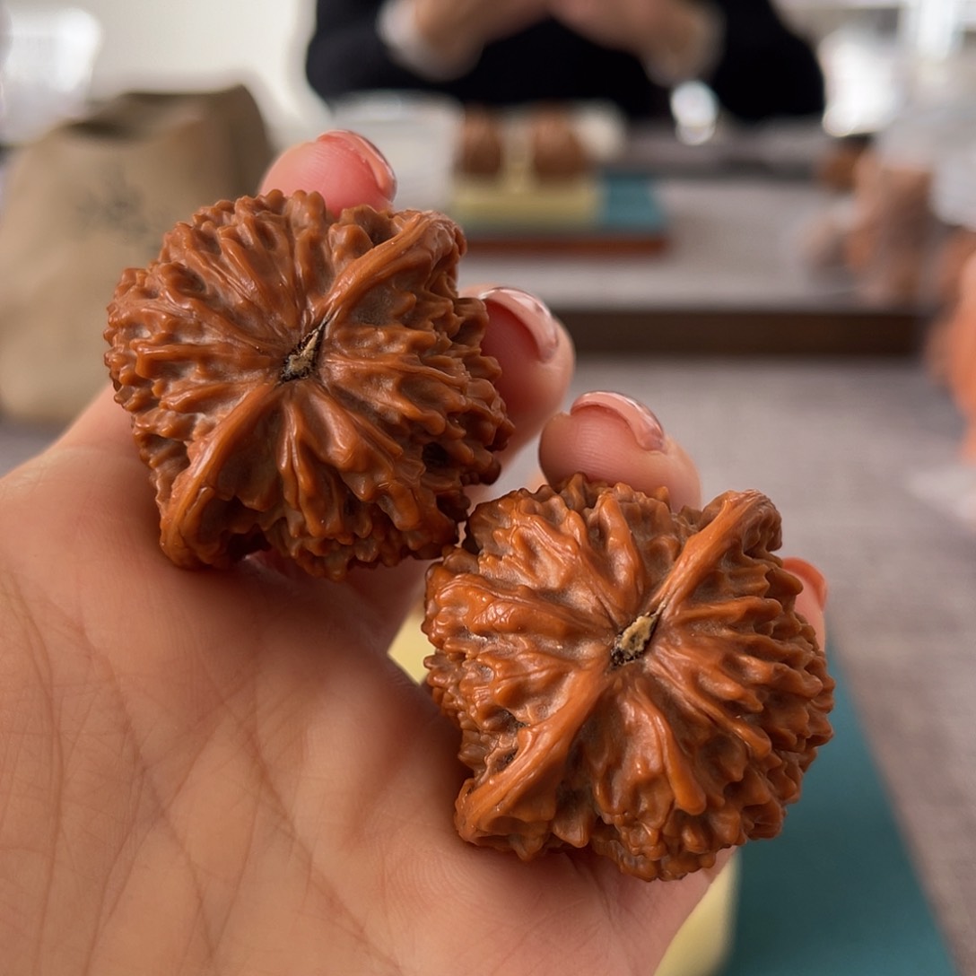 吊坠文玩核桃M41满天星