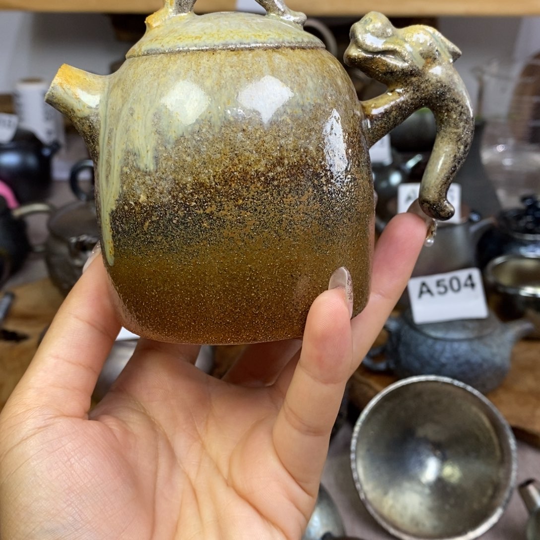 烨***汐建水紫陶柴烧茶壶