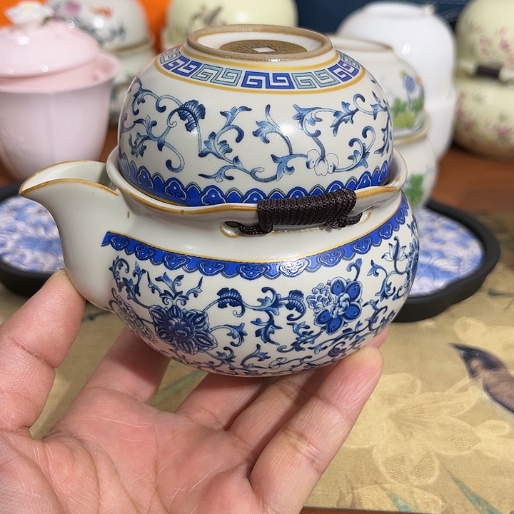 缠枝莲手抓壶一壶一杯汝窑开片