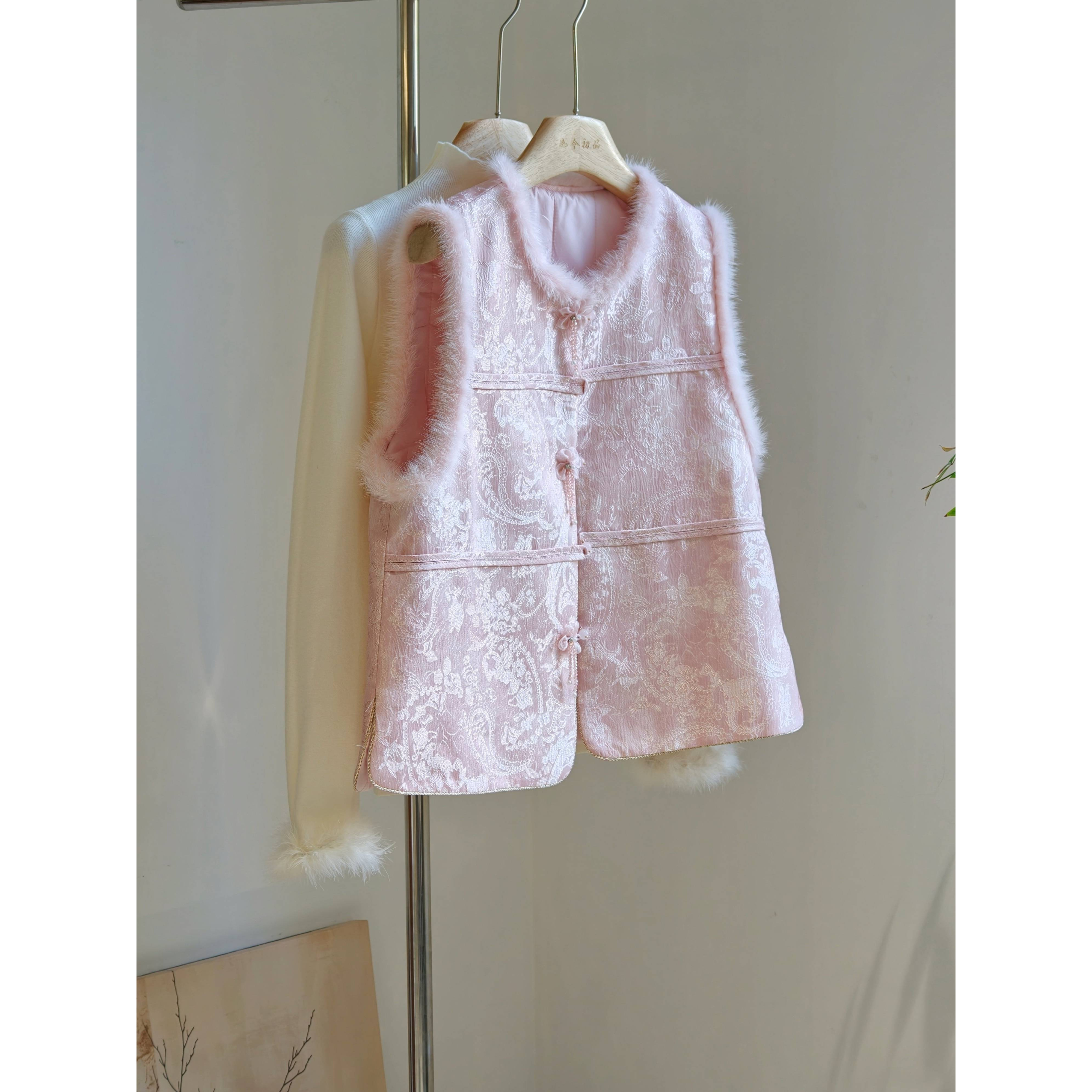 洋气漂亮减龄新中式粉色水貂毛马甲夹棉外穿背心年轻款高级感国风