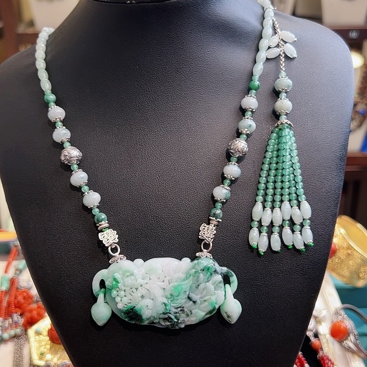 翡翠项链未镶嵌项链