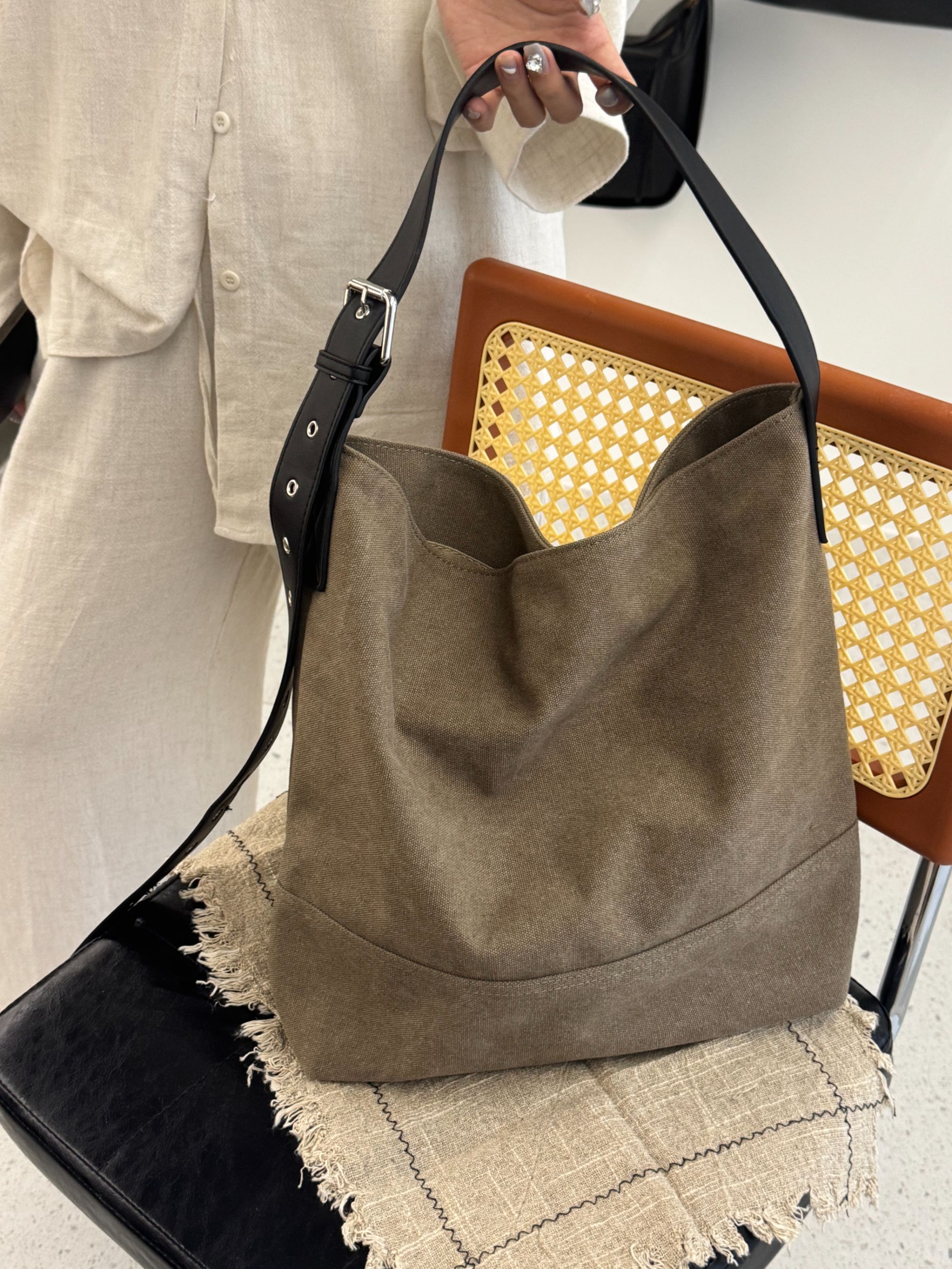 SUWAN小众随性慵懒风托特包大容量松弛感通勤休闲简约时尚款包包