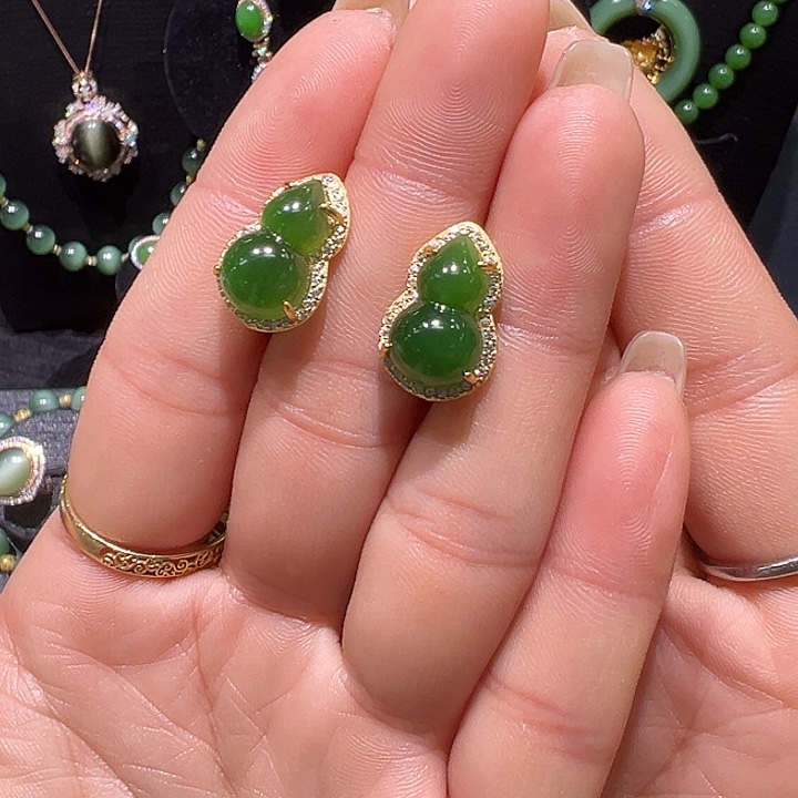 和田玉银S925镶嵌耳饰