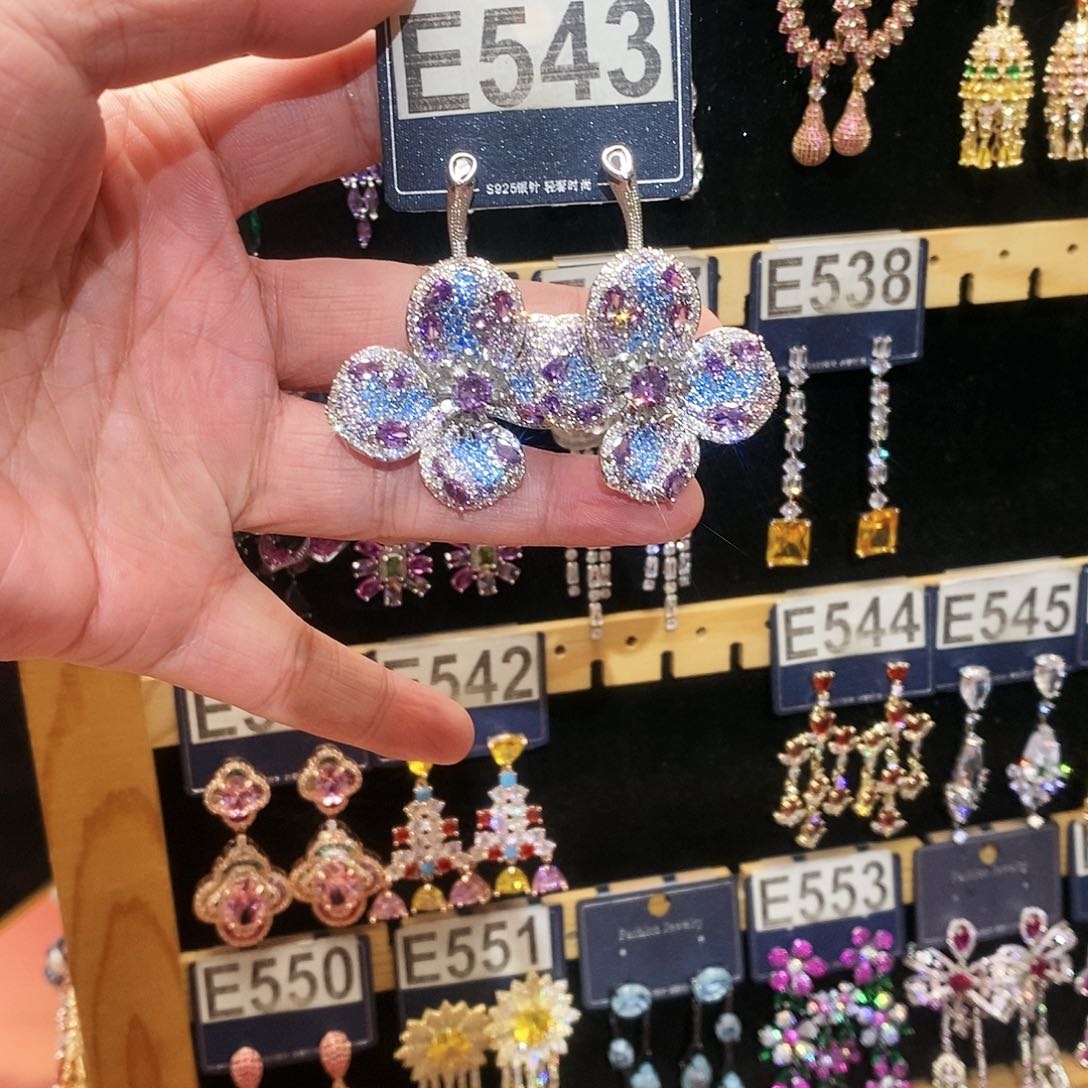 【闪购商品】纯铜925银锆石