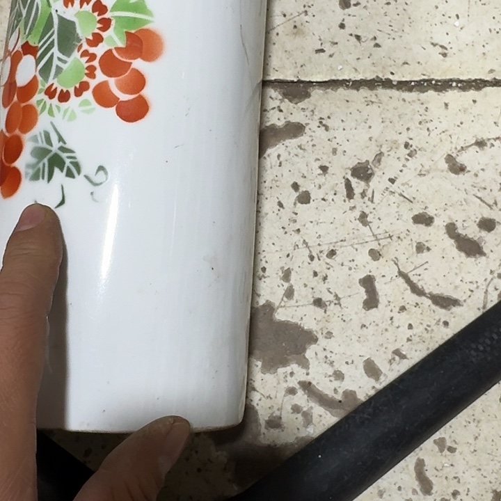 用***1陶摆件攀登高峰艺术瓷器帽筒