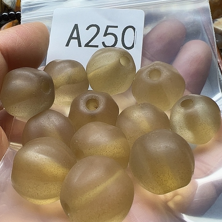 一***福玛瑙/玉髓未镶嵌珠子