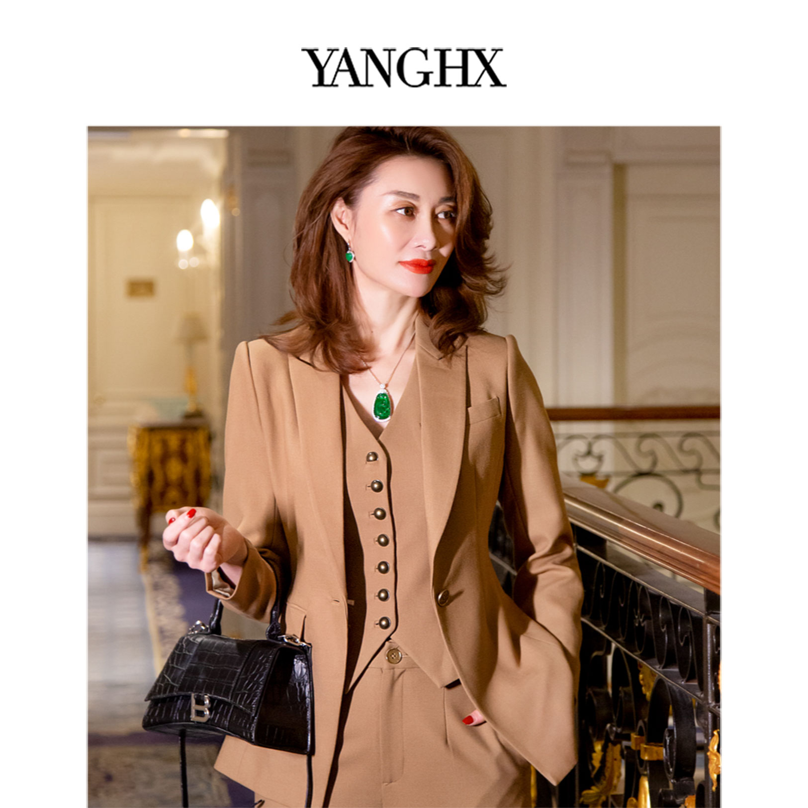 EDFNOT/杨红霞汝意「凝纤驳衣」卡其色修身西服M