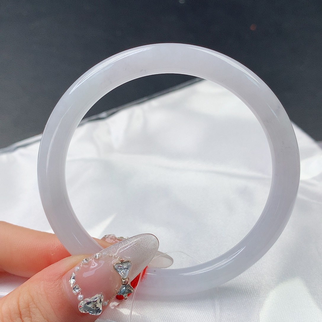 翡翠手镯未镶嵌0056正55.8