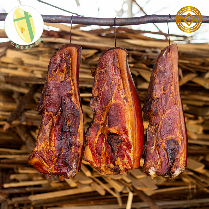 寸忆浓农家烟熏腊肉猪脚大肠猪头五花肉柴火腊排骨年货腊味辣椒酱