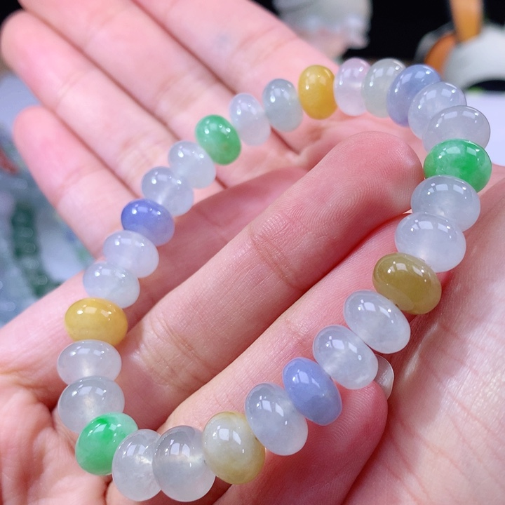 翡翠手链未镶嵌翡翠