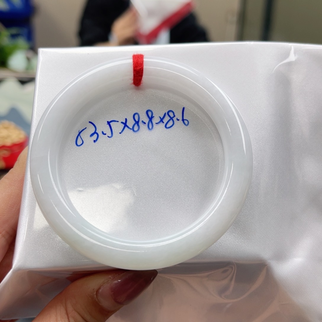 未镶嵌手镯翡翠翡翠