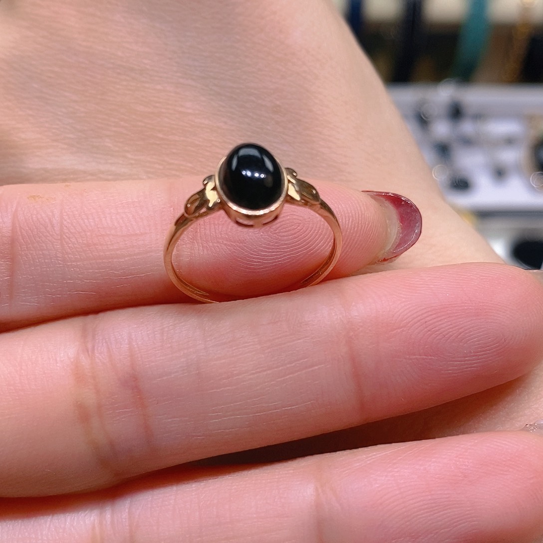 翡翠戒指18K金镶嵌戒指