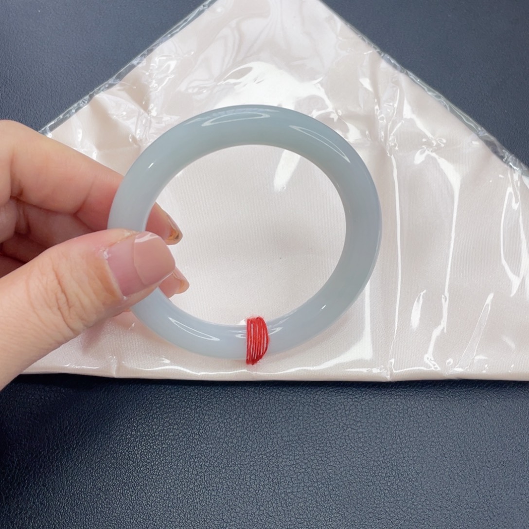 翡翠未镶嵌手镯冰胶圆条手镯