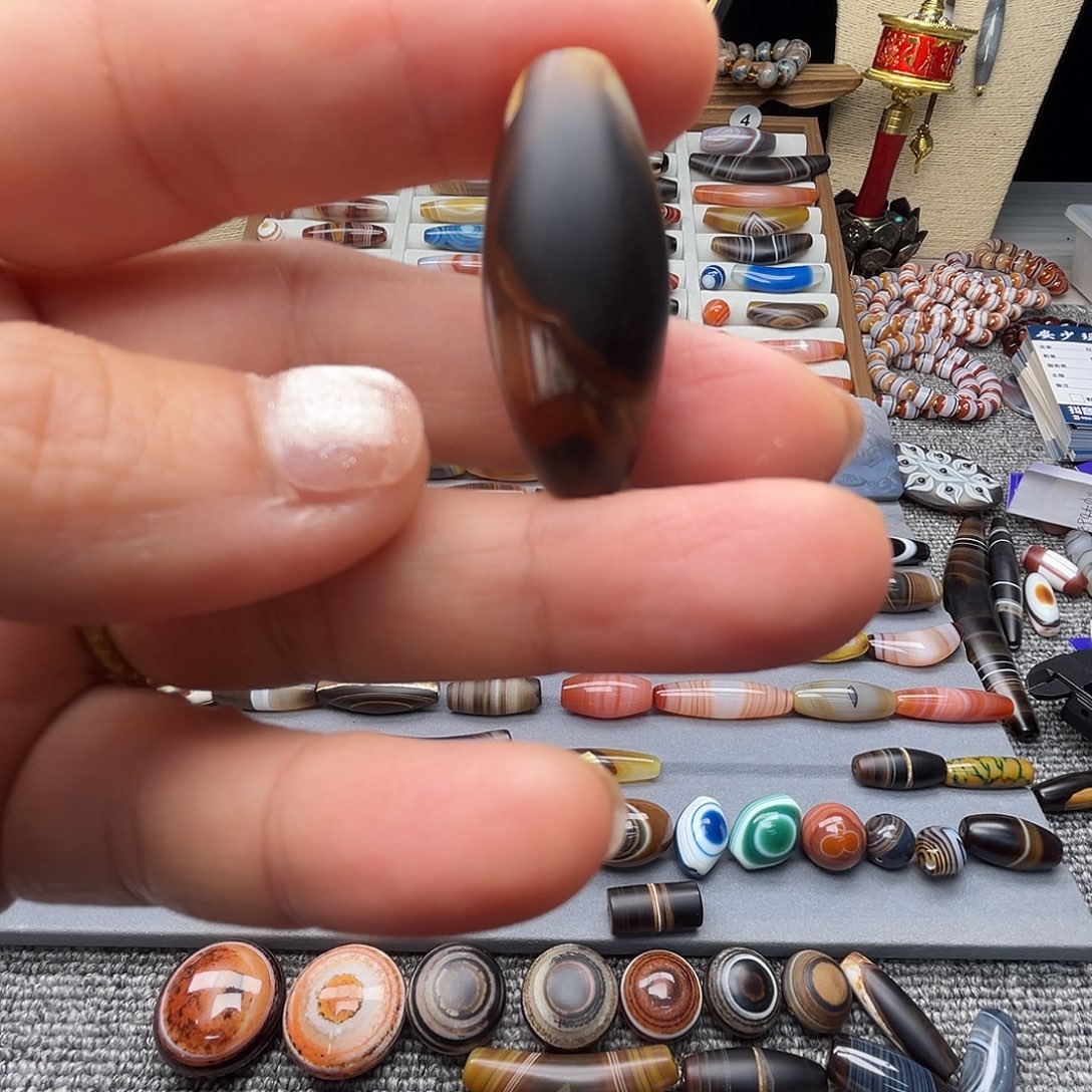 石***缘玛瑙/玉髓合金颈饰