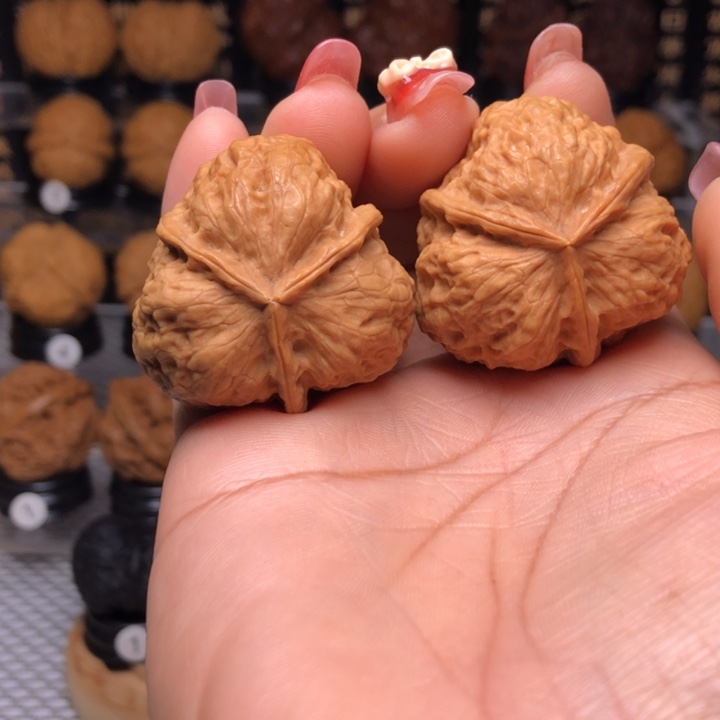 橄榄核吊坠20花开富贵三楞