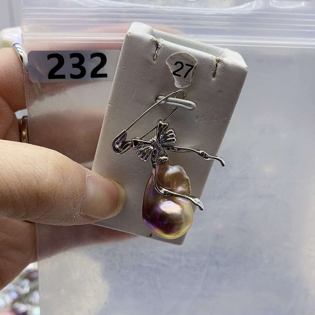 颈饰合金淡水珍珠