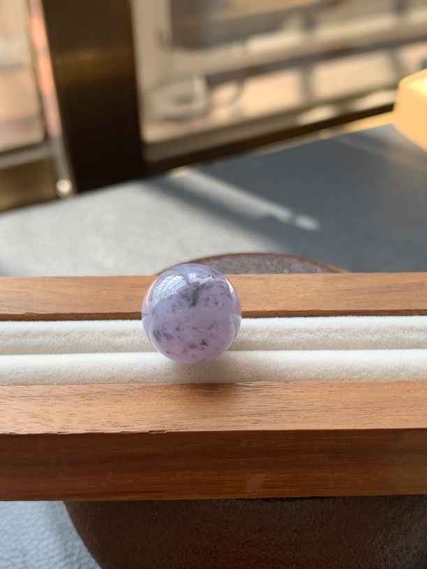 天然缅甸a货翡翠-特色紫色乌鸡大圆珠15.4mm 
