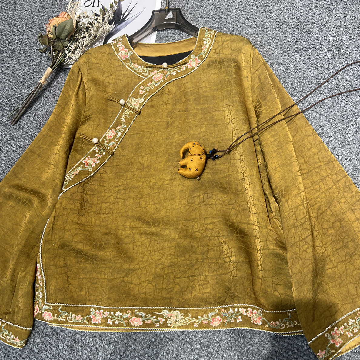 【朱朱甄选】高品中式盘扣提花三色衬衣52475