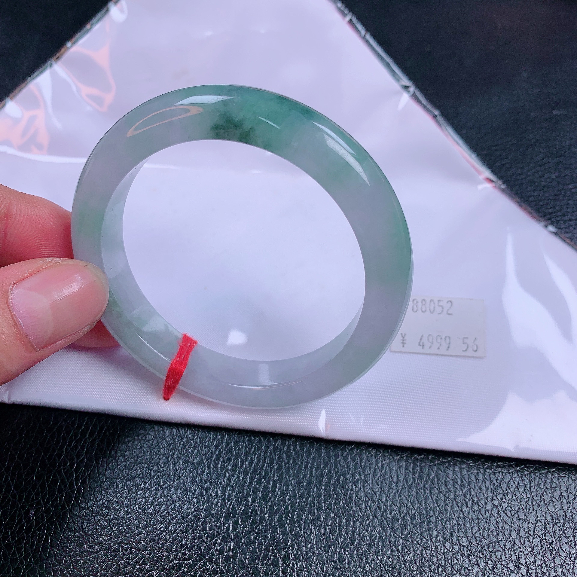 57圈口缅甸A货翡翠手镯8052冰飘花