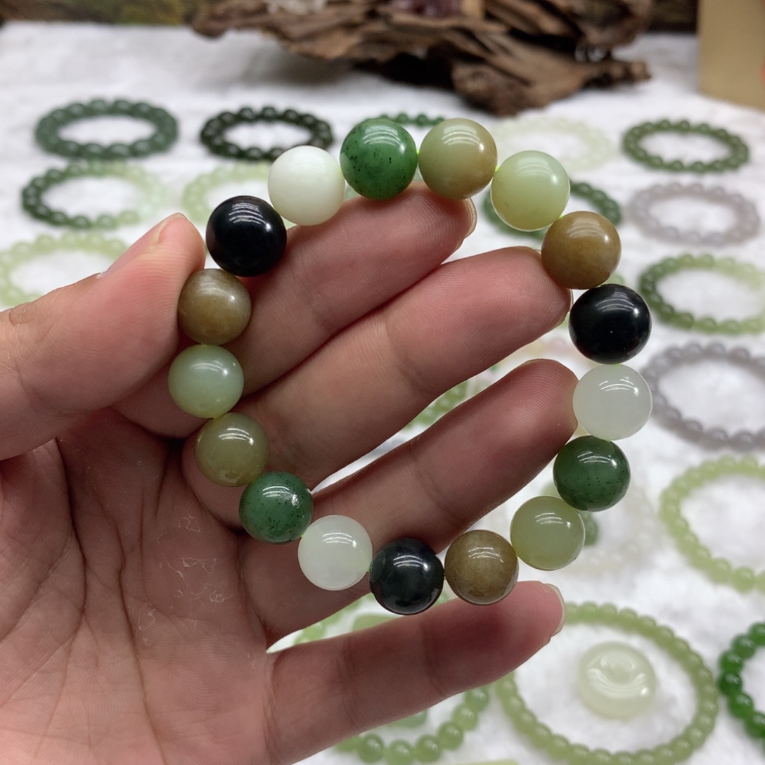 和田玉未镶嵌手串（多宝12）