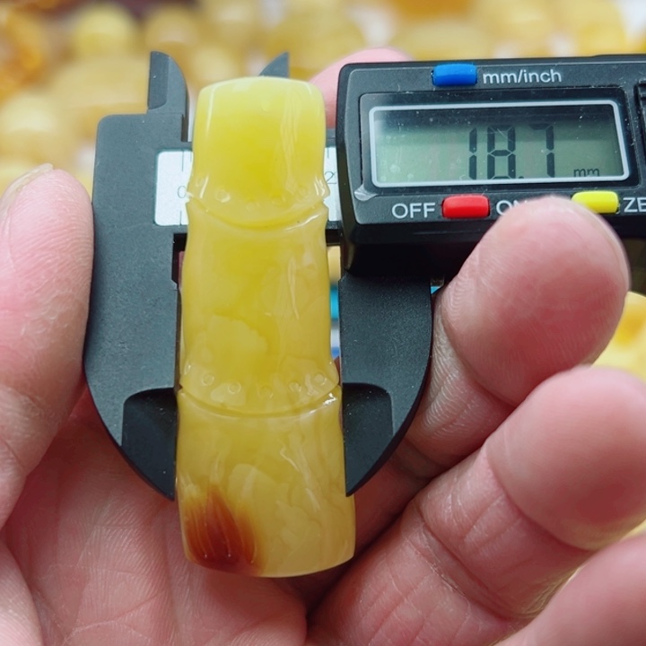 琥珀（矿物珀）裸石未镶嵌