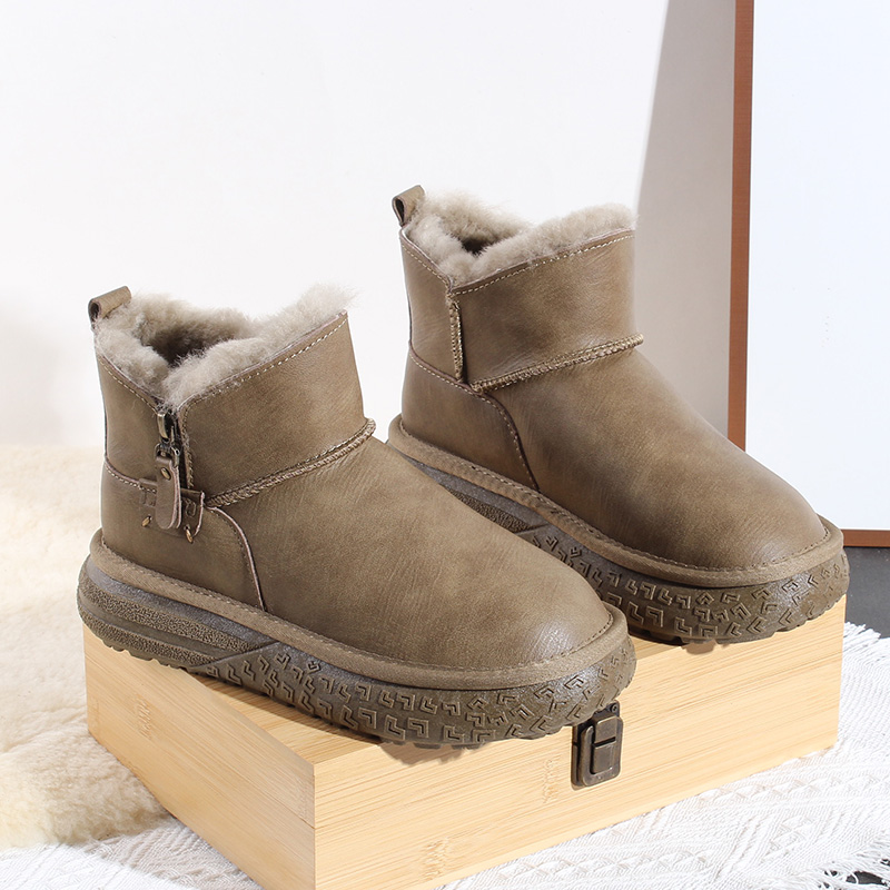 防水牛皮+内里全羊毛！ZZ-8703 防污好打理女短筒雪地靴百搭款棉鞋