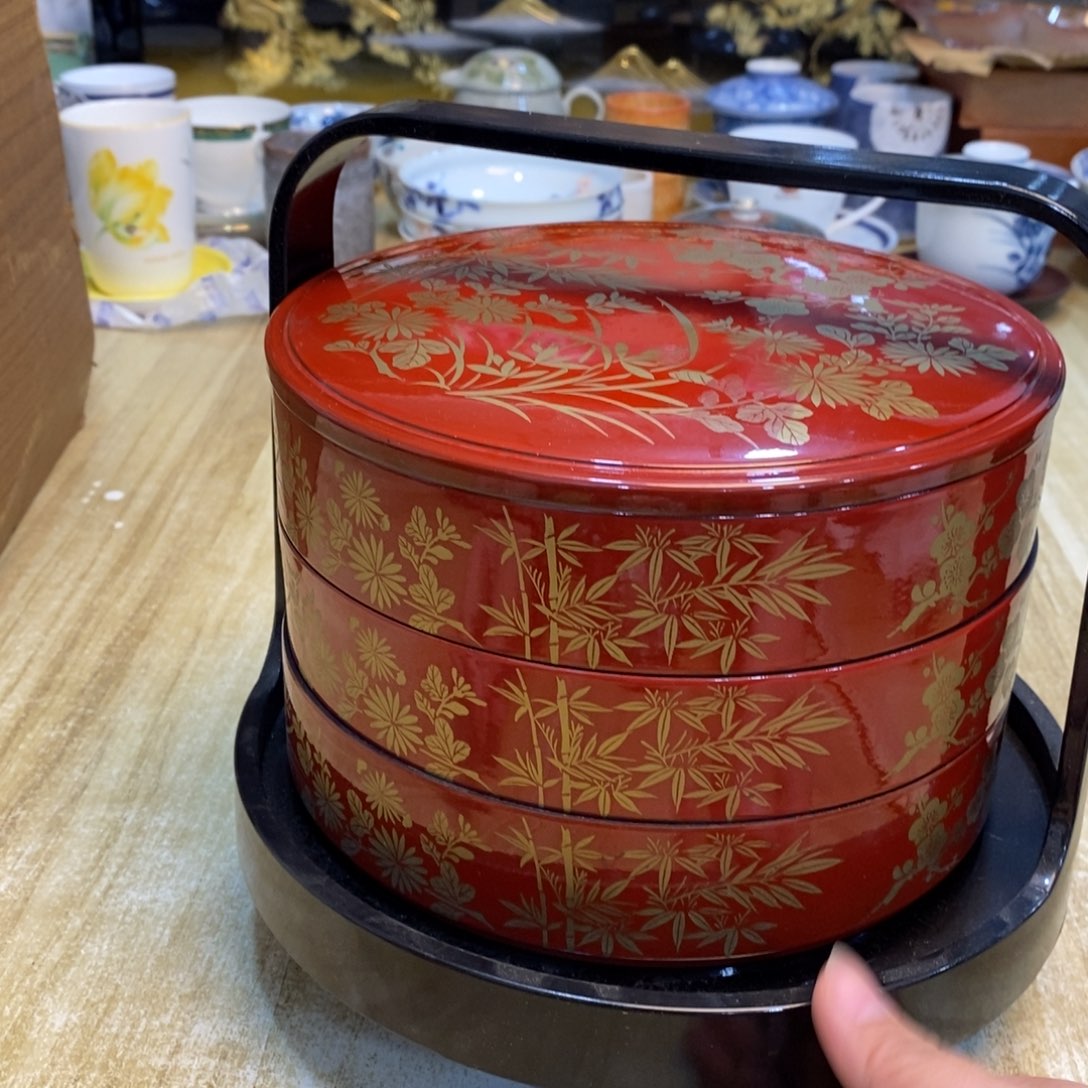 清***新易雅集工艺品有限公司