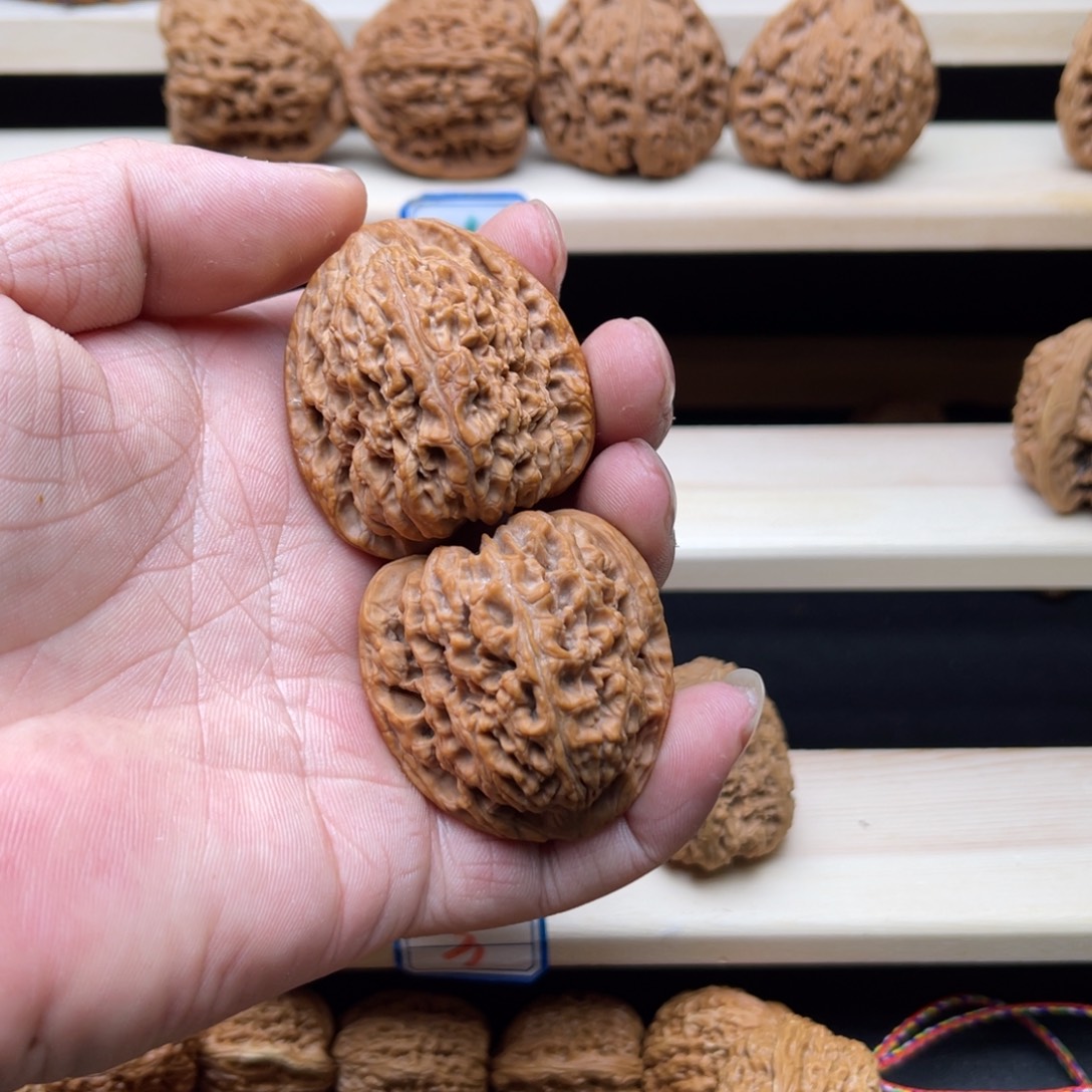 未***来把件文玩核桃涿鹿