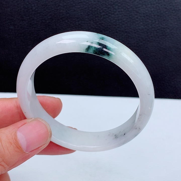 翡翠手镯未镶嵌56.5