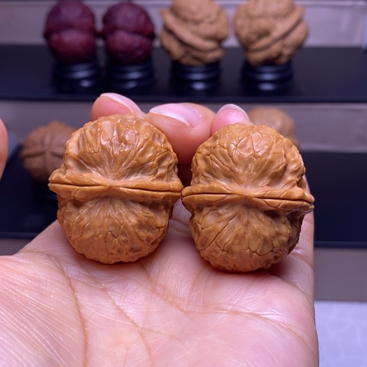 把件文玩核桃金龟子元宝78