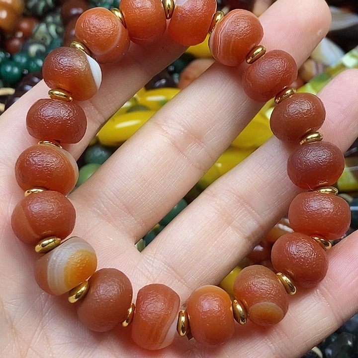 未镶嵌颈饰玛瑙/玉髓