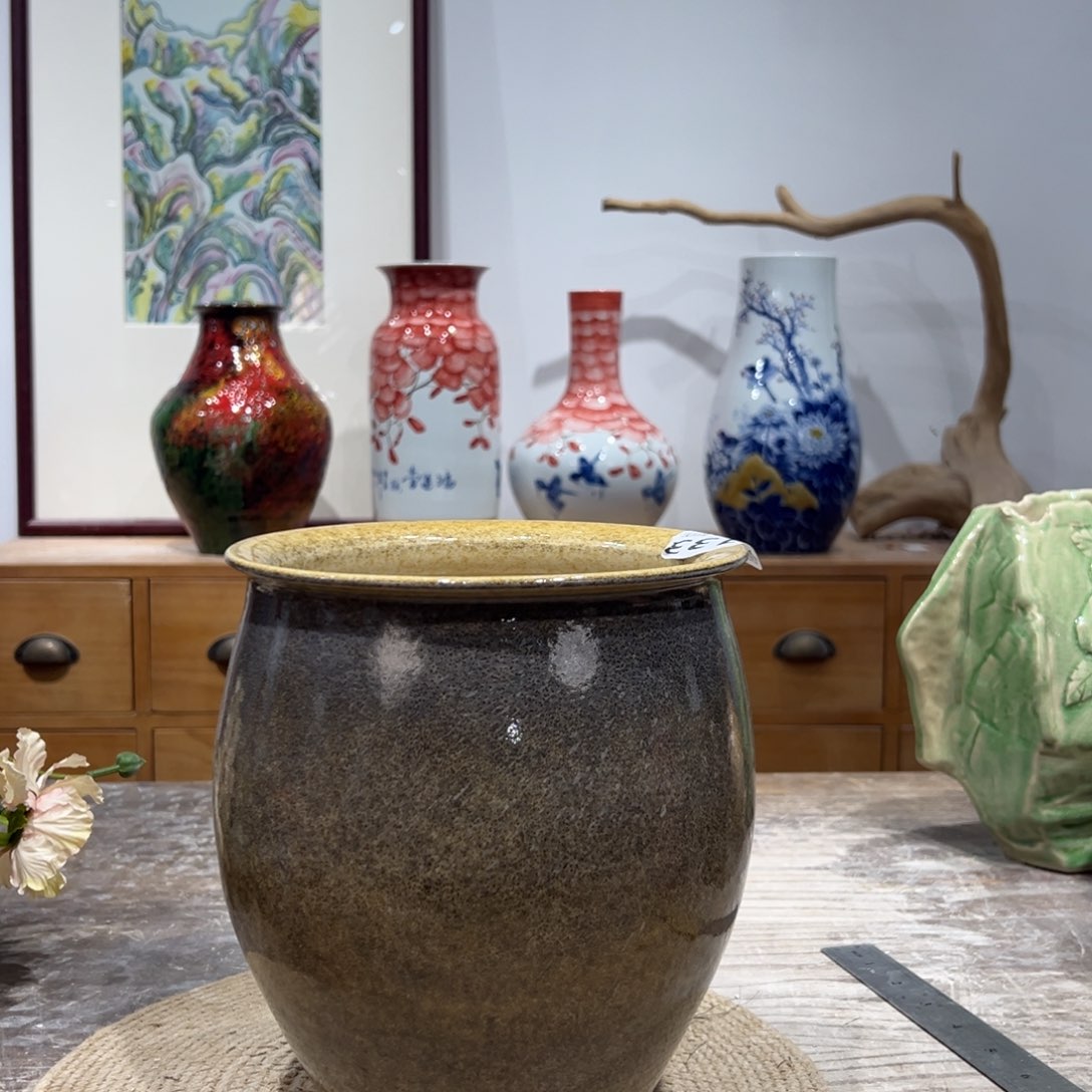 摆件陶瓷花瓶高23口14