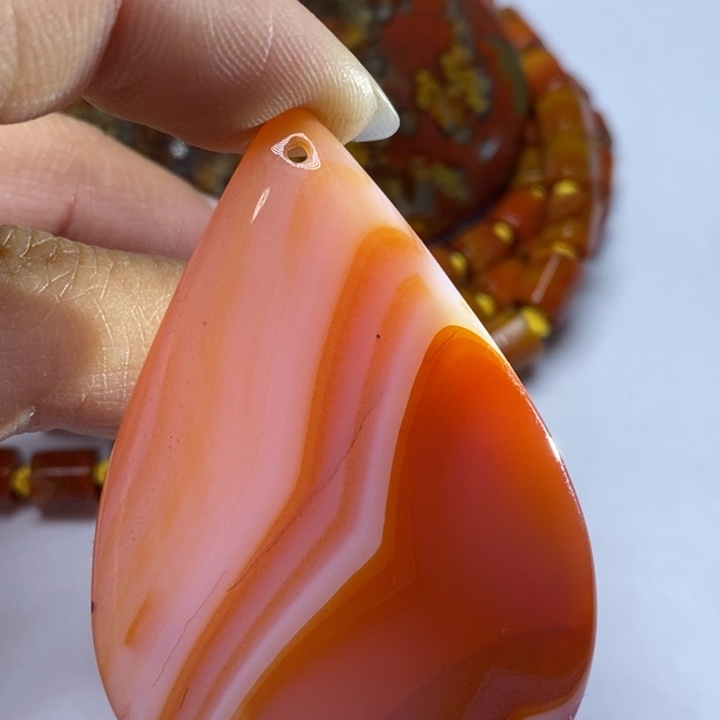 玛瑙/玉髓颈饰未镶嵌